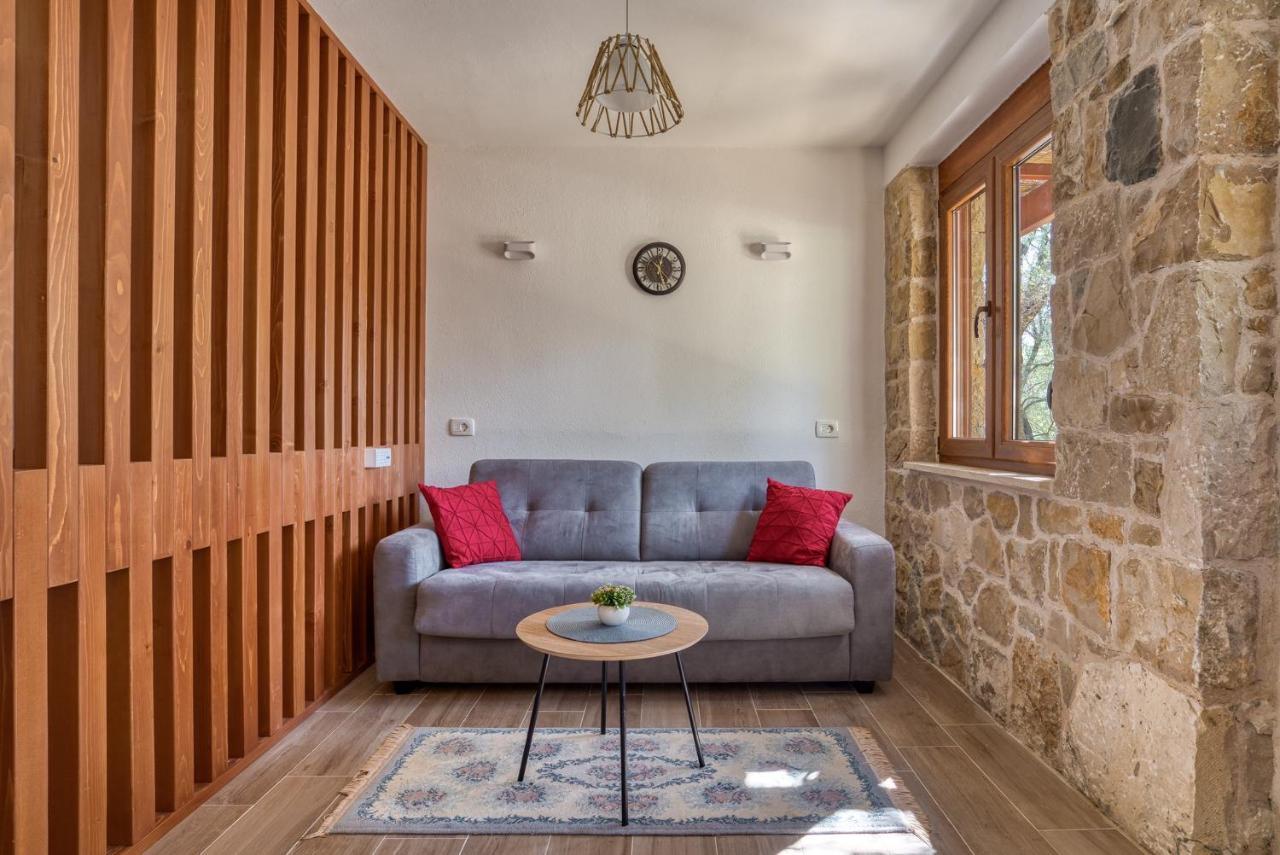 Stonehouse In Olives Apartment Ulcinj Exterior photo
