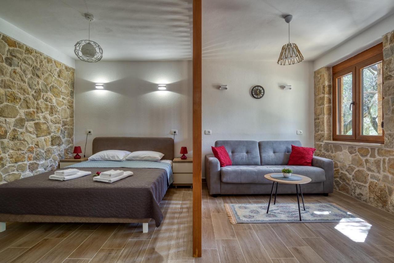 Stonehouse In Olives Apartment Ulcinj Exterior photo